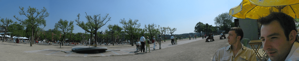 Resting_in_Museum_Plein